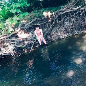 Meet your Posher, Desmond